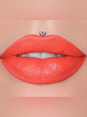 Jeffree Star Cosmetics Velvet Trap Lipstick Prick Color New